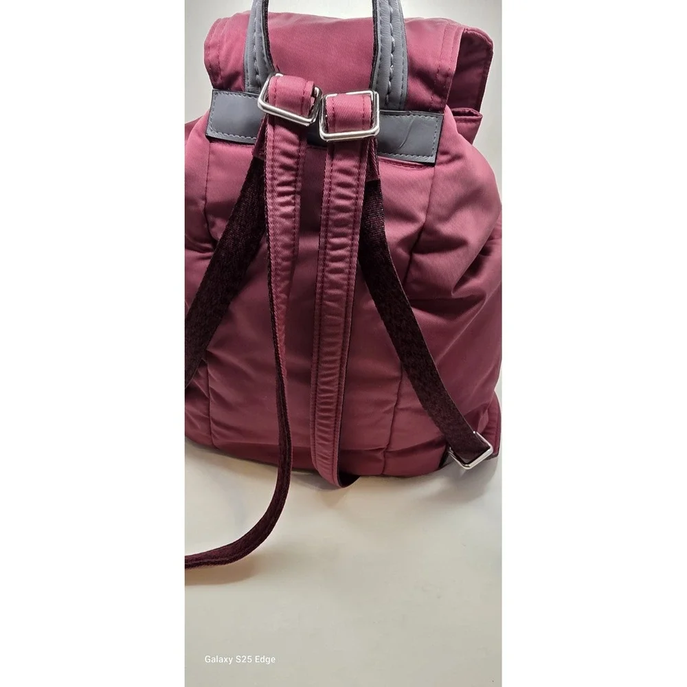 Vera Bradley Burgundy Nylon Drawstring Backpack Flap Closure 22321-115 Plum
